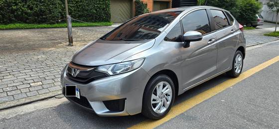 HONDA FIT 1.5 LX 16V FLEX 4P AUTOMÁTICO